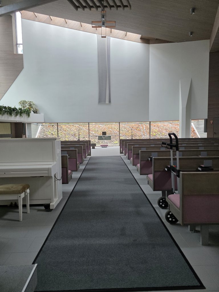 Pitkä ja kapea käytävämatto harmaa 3